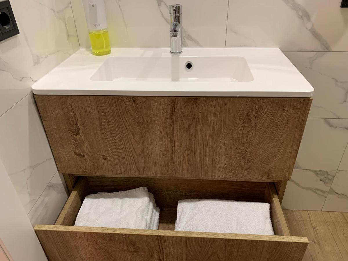 בוריספיל Apartment Near The Airport מראה חיצוני תמונה
